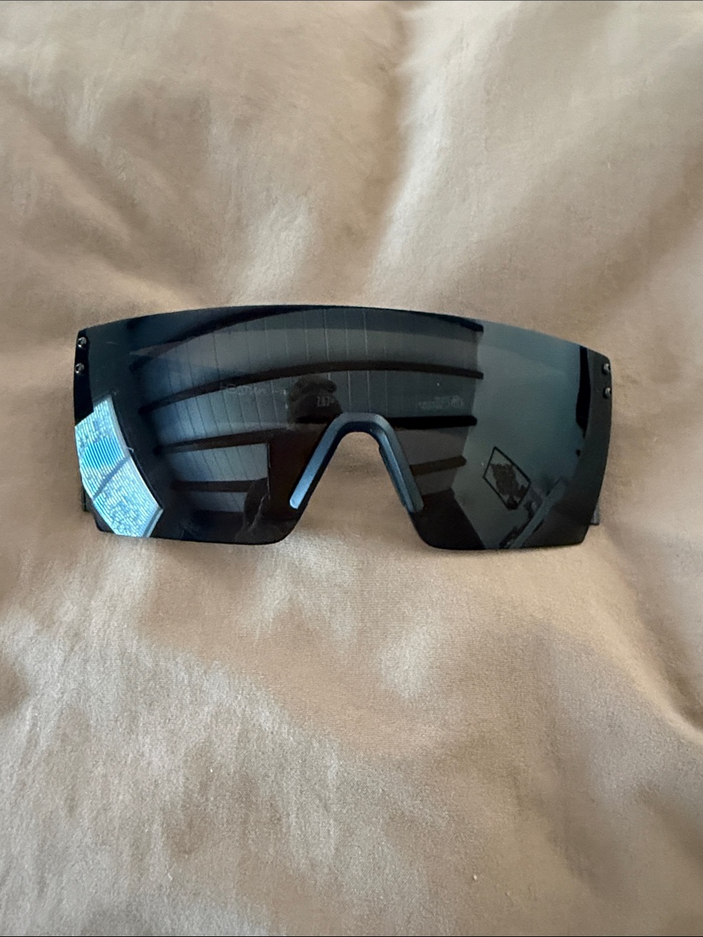 Black Shield-Style Protective Lens Cover for Electronics